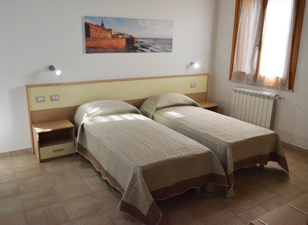 Agriturismo La Ghiandaia Alghero Santa Maria la Palma Quarto foto